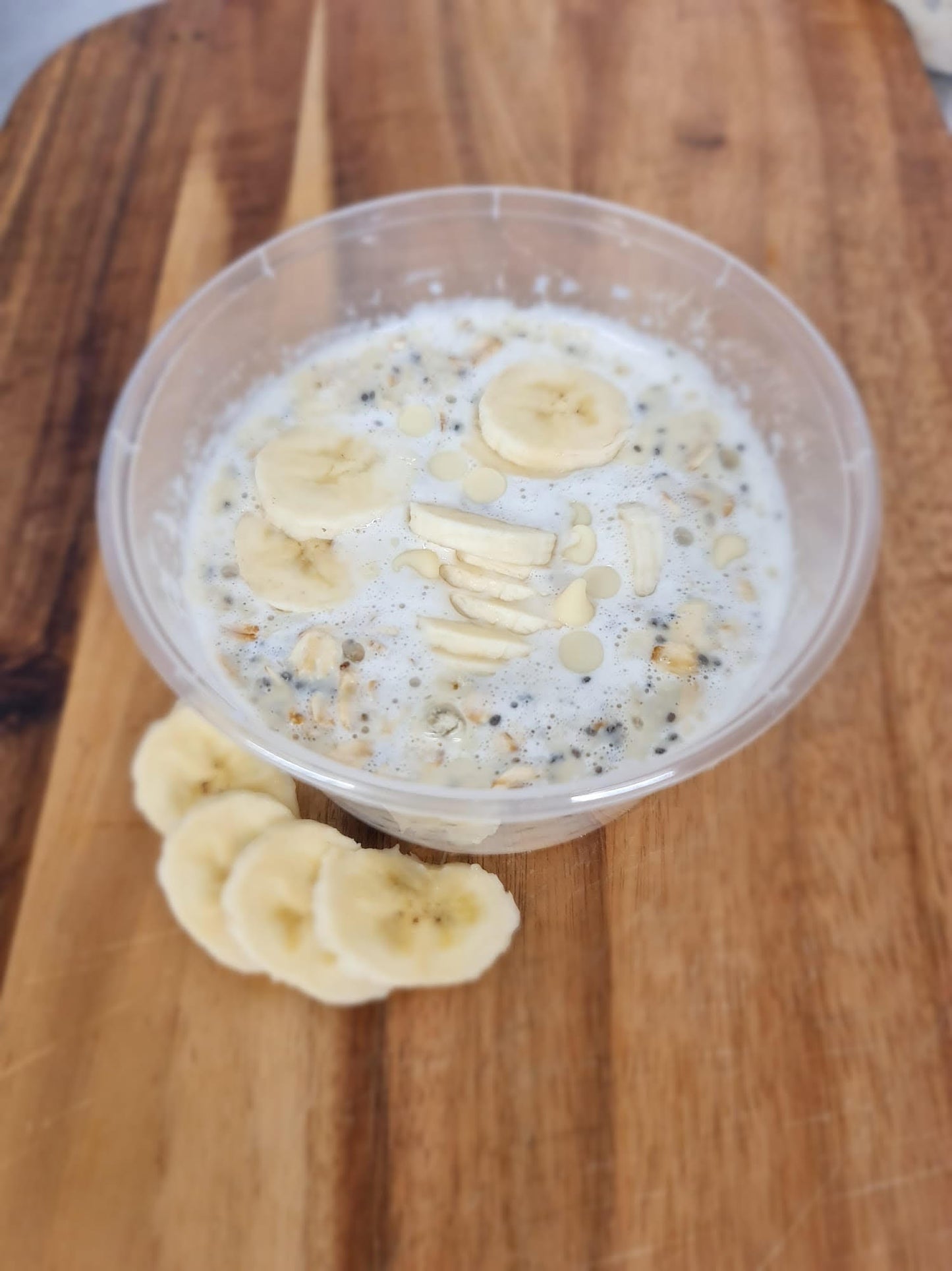 Banana & Chocolate Chip Protein Oats